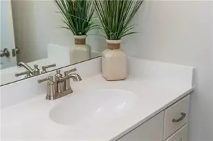 5587 Overview Dr, Flowery Branch, GA 30542 - Photo 52