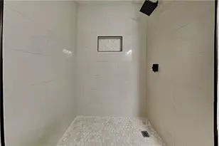 2513 Mistletoe Ln, Snellville, GA 30039 - Photo 12