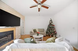 2215 Spring Walk Ct, Atlanta, GA 30341 - Photo 10