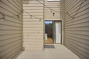 2215 Spring Walk Ct, Atlanta, GA 30341 - Photo 24