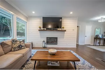 1210 Lenox Circle NE, Atlanta, GA 30306 - Photo 14