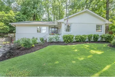 1210 Lenox Circle NE, Atlanta, GA 30306 - Photo 2