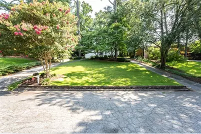 1210 Lenox Circle NE, Atlanta, GA 30306 - Photo 38