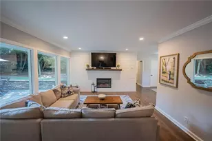 1210 Lenox Cir NE, Atlanta, GA 30306 - Photo 12