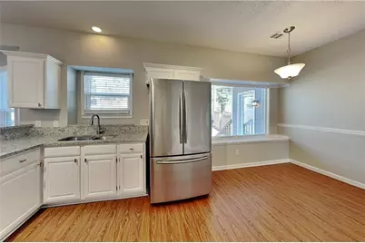 390 Greenmont Circle, Alpharetta, GA 30009 - Photo 4