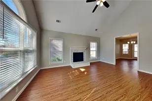 390 Greenmont Cir, Alpharetta, GA 30009 - Photo 2