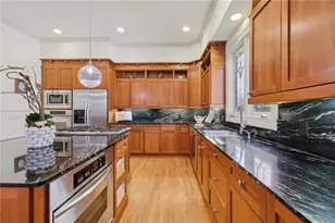 170 Stone Pond Ln, Johns Creek, GA 30022 - Photo 10