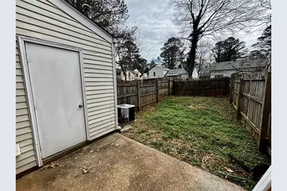 464 Prince Of Wales, Stone Mountain, GA 30083 - Photo 24