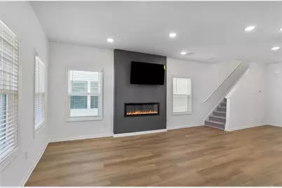 195 Jackson Heights, Cleveland, GA 30528 - Photo 10