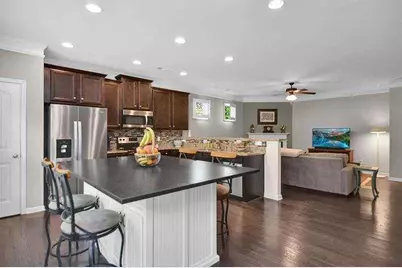 307 Lakeside Lane, Woodstock, GA 30188 - Photo 10