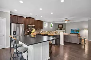 307 Lakeside Ln, Woodstock, GA 30188 - Photo 10