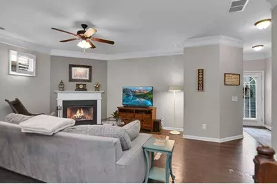 307 Lakeside Lane, Woodstock, GA 30188 - Photo 4