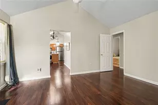 958 Redan Crescent Dr, Stone Mountain, GA 30088 - Photo 12