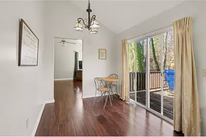 958 Redan Crescent Drive, Stone Mountain, GA 30088 - Photo 8