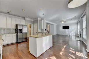 270 Park Creek Dr, Alpharetta, GA 30005 - Photo 18