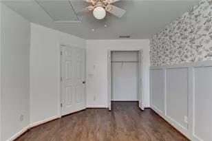 270 Park Creek Dr, Alpharetta, GA 30005 - Photo 40