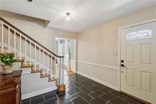 6105 River Shore Pkwy, Atlanta, GA 30328 - Photo 4