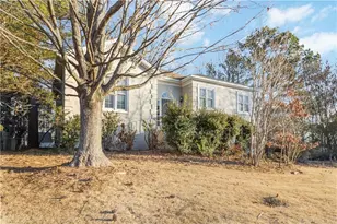 1351 Middleburg Hunt, Lawrenceville, GA 30043 - Photo 8