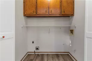 1351 Middleburg Hunt, Lawrenceville, GA 30043 - Photo 28