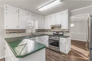 1351 Middleburg Hunt, Lawrenceville, GA 30043 - Photo 14