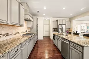 1036 Garner Creek Dr, Lilburn, GA 30047 - Photo 12