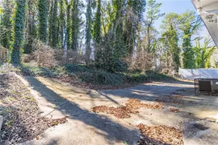 3723 Glenwood Rd, Decatur, GA 30032 - Photo 30