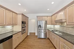 4315 Marble Arch Way, Flowery Branch, GA 30542 - Photo 24