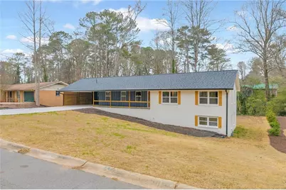 656 Brookline Drive SE, Marietta, GA 30067 - Photo 2