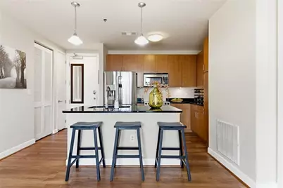 711 Cosmopolitan Drive NE #517, Atlanta, GA 30324 - Photo 4