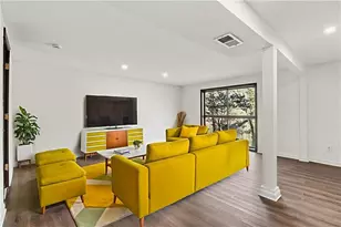 3210 Valley Bluff Dr, Atlanta, GA 30340 - Photo 20