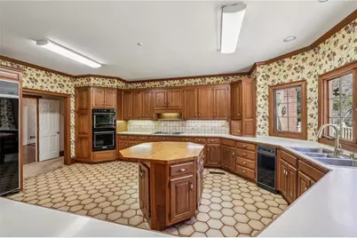 420 Rivertrail Court, Atlanta, GA 30350 - Photo 18