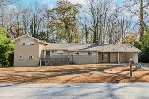 253 3rd Ave, Winder, GA 30680 - Photo 2