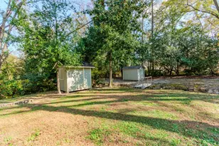 253 3rd Ave, Winder, GA 30680 - Photo 32