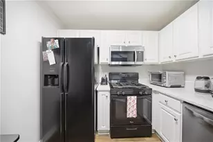 1073 Daventry Crossing, Woodstock, GA 30188 - Photo 10