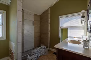 195 Rockin Hill Dr SW, Marietta, GA 30060 - Photo 12