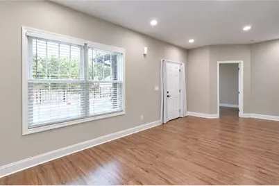 1174 Princess Avenue SW, Atlanta, GA 30310 - Photo 8
