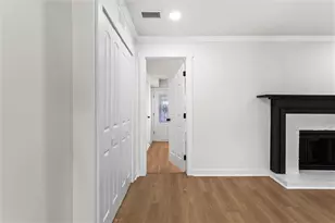 3047 Shadow Walk Ln, Tucker, GA 30084 - Photo 14