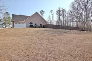 12 Smokey Ridge Ct, Newnan, GA 30263 - Photo 4