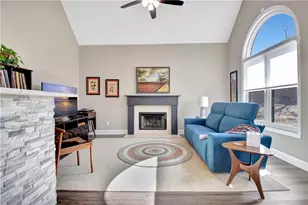 12 Smokey Ridge Ct, Newnan, GA 30263 - Photo 32