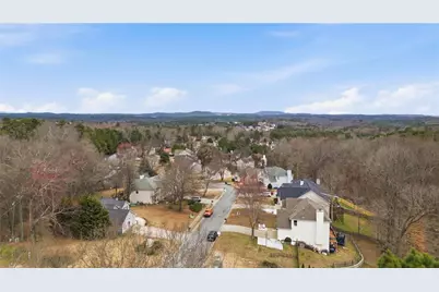 100 Legend Creek Drive, Canton, GA 30114 - Photo 26