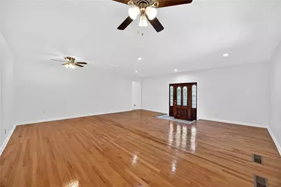 6419 Edenfield Drive, Lithonia, GA 30058 - Photo 14