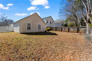 13426 Aventide Ln, Alpharetta, GA 30004 - Photo 24