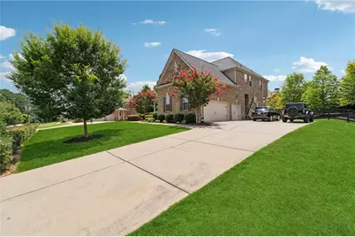 1715 Bates Road, Alpharetta, GA 30009 - Photo 4