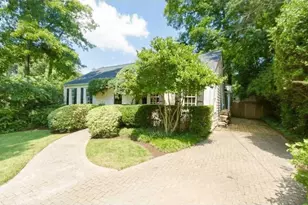 1916 Greystone Rd NW, Atlanta, GA 30318 - Photo 2