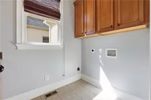 6437 Blue Water Dr, Buford, GA 30518 - Photo 50