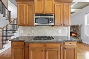 6437 Blue Water Dr, Buford, GA 30518 - Photo 24