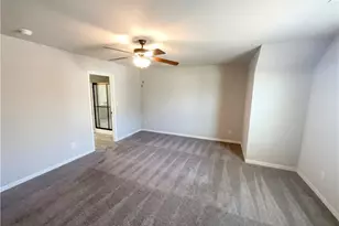 981 Fellowship Rd, Fairburn, GA 30213 - Photo 4