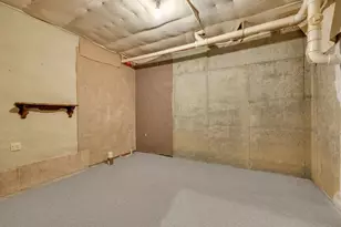 2214 Foxboro Ln, Dunwoody, GA 30360 - Photo 38