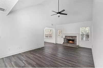 360 Chestnut Drive, Covington, GA 30016 - Photo 6