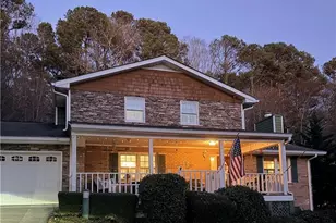 562 Cupelo Dr NW, Marietta, GA 30064 - Photo 2